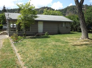 118 Bradley Dr, Myrtle Creek, OR 97457