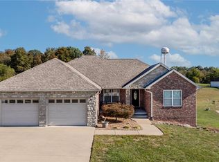 3020 Prairie View Trl, Jackson, MO 63755