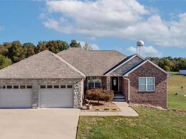 3020 Prairie View Trl, Jackson, MO 63755