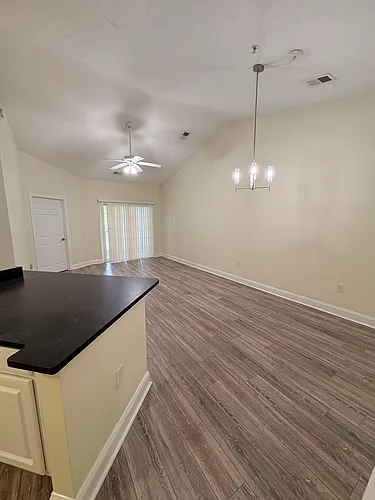 111 Fountain Pointe Ln #302 Photo 1