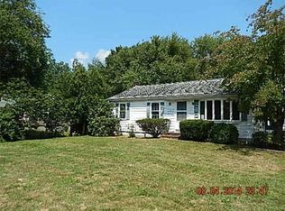 208 Maple St, Attleboro, MA 02703