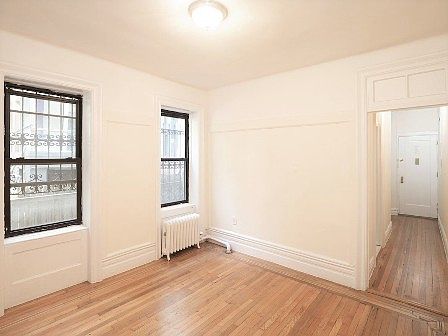 1st image of 115 Washington Pl APT 21