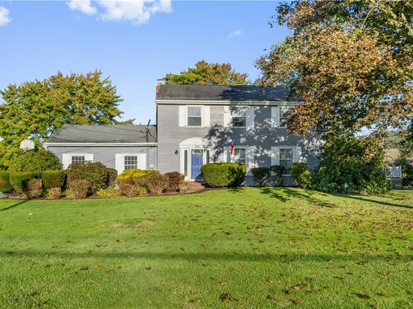 1513 Greensburg Pike, West Newton, PA 15089