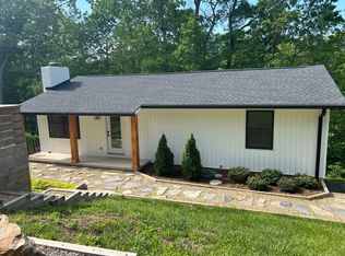 110 Aycock St, Black Mountain, NC 28711