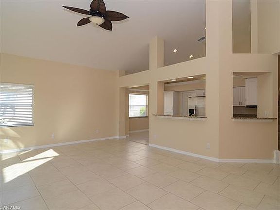 4th image of 269 Sabal Lake Dr