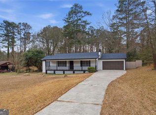 46 Stone Wood Ln, Lawrenceville, GA