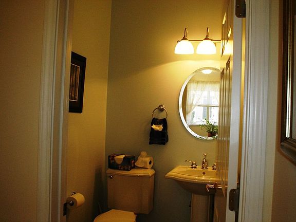 Guest bath on main level