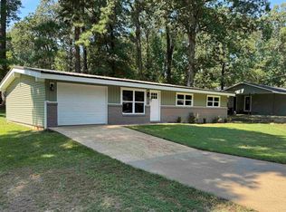 1212 Chris Dr, Benton, AR 72015