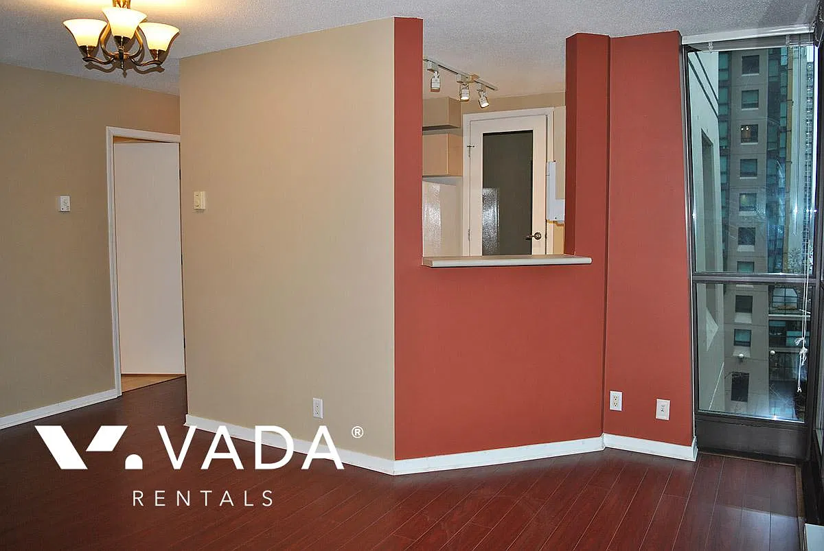 1331 Alberni Street Vancouver — Photo 3