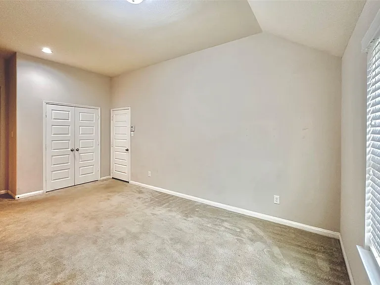 26950 Churchill Gate Ln — Photo 19