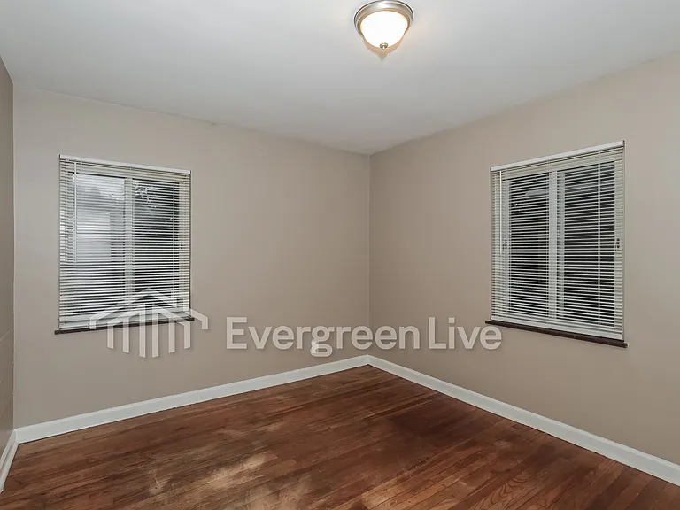 2032 Sundale Ave — Photo 10