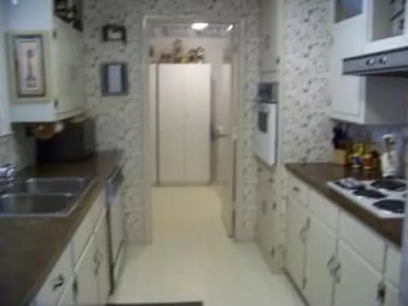 1508 Leighton Dr, Tupelo, MS 38801