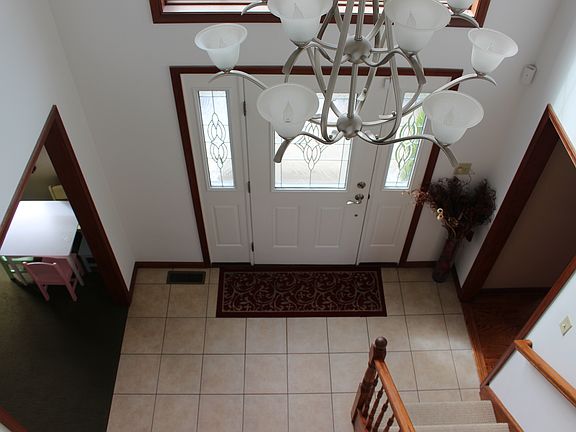 3rd image of 548 Palmer Cir #L-29