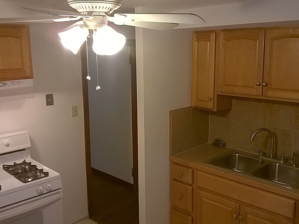 sit in kitchen