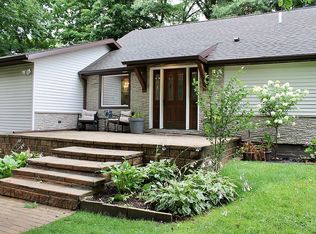 209 Orchard Blf, La Porte, IN 46350