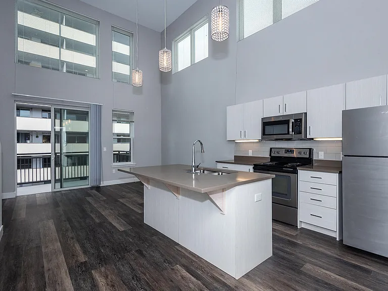 Jux Apartments — Photo 39