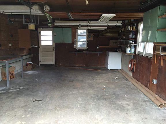 4th image of 310 Ogemaw St