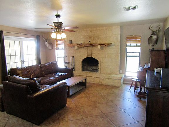 2nd image of 116 Deerwood Dr