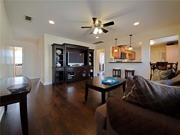 2nd image of 5506 Wingate Dr