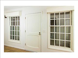 3rd image of 415 Highland Park Dr