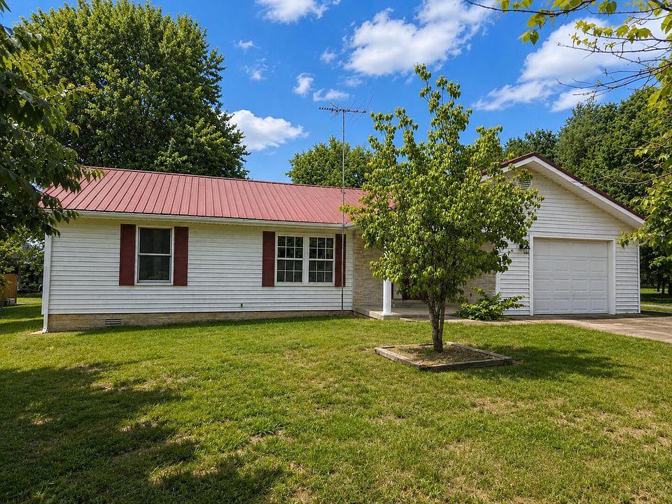 1st image of 70 Dustin Ln
