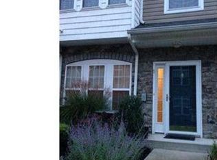 5 Fawn Ct, Delanco, NJ 08075