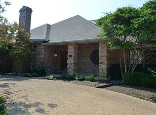 2400 Morian Cir, Carrollton, TX 75007