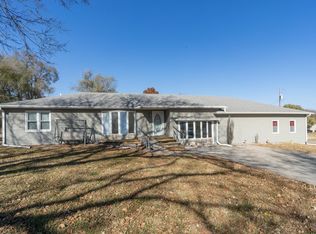 3828 SE 6th St, Topeka, KS 66607