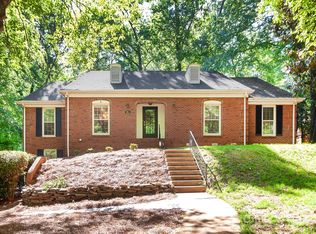 9614 Leeswood Ln, Matthews, NC 28105