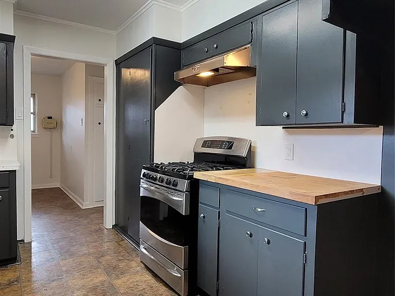 801 Rosewood Dr — Photo 13