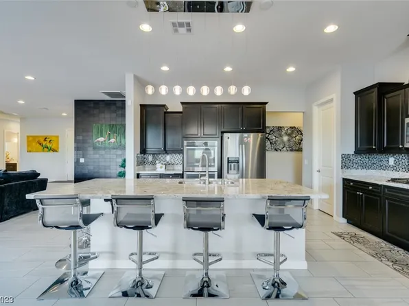 5837 Exbury Gardens Ct, Las Vegas, NV 89118