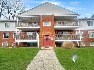 600 W Michigan Ave APT 2, Paw Paw, MI 49079