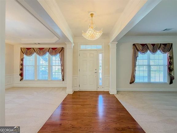 3rd image of 6416 Hickory Springs Cir