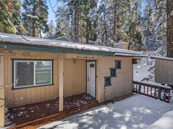 24082 Altdorf Dr, Crestline, CA 92325