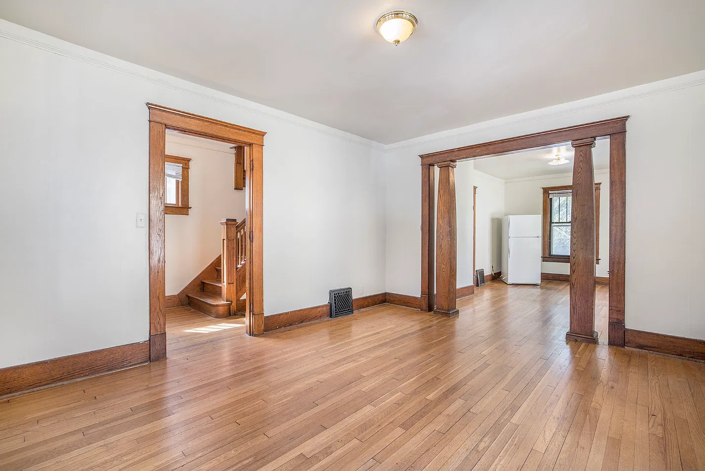 6 bed, 1600 sqft, $4,600 — Photo 4