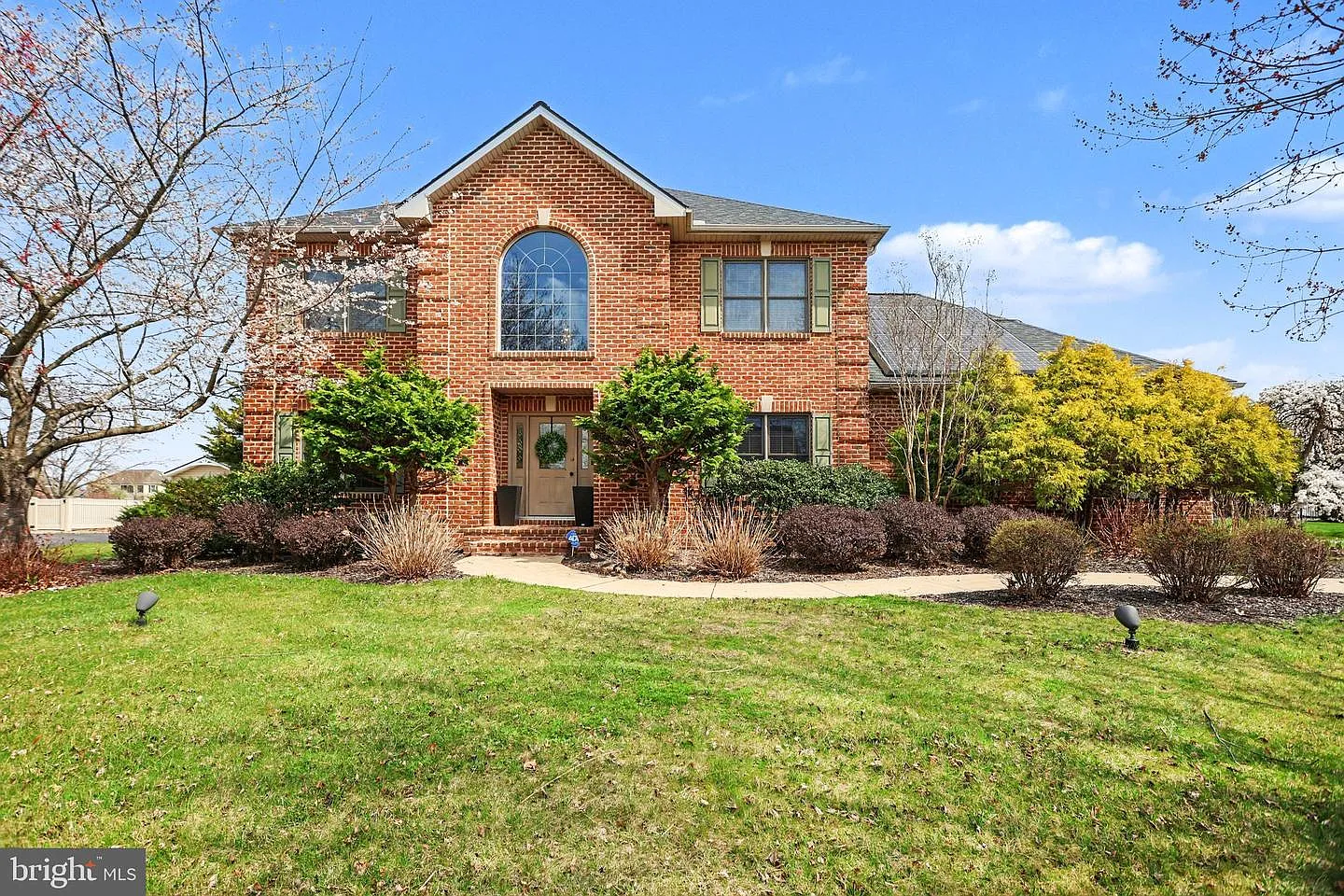 2613 Huntfield Dr photo 1