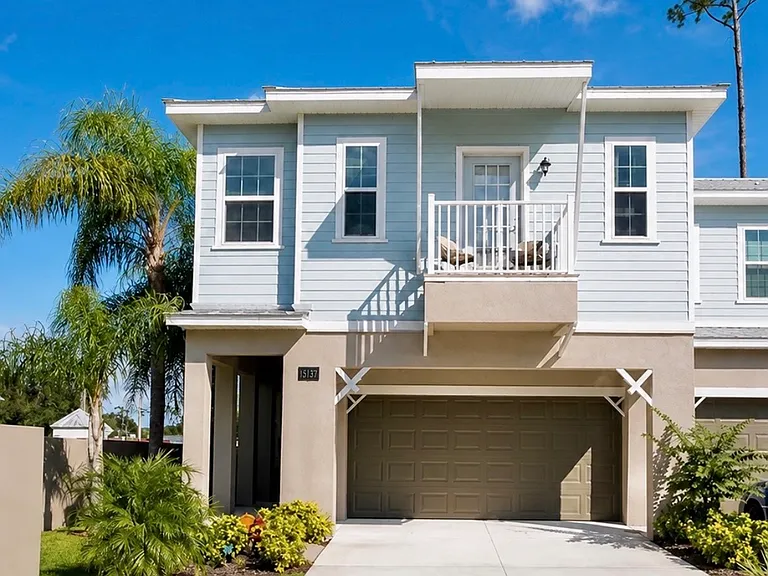 534 Lake Wildmere Cv — Photo 2
