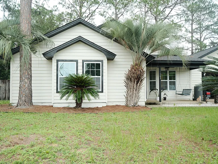 103 Villacrest Dr — Photo 1