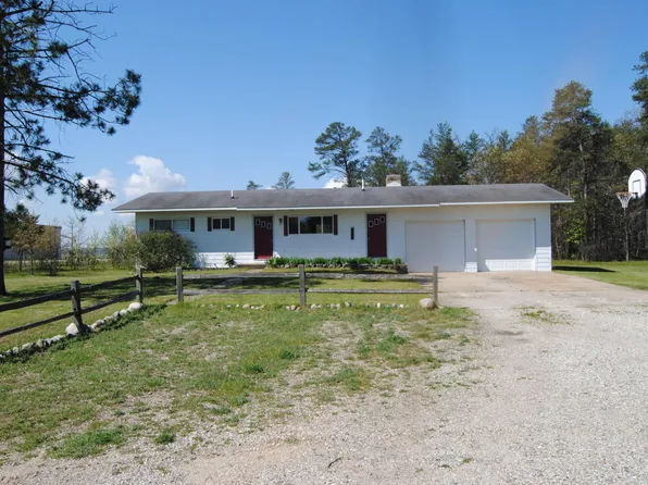 5771 Wellington Way, Grayling, MI 49738