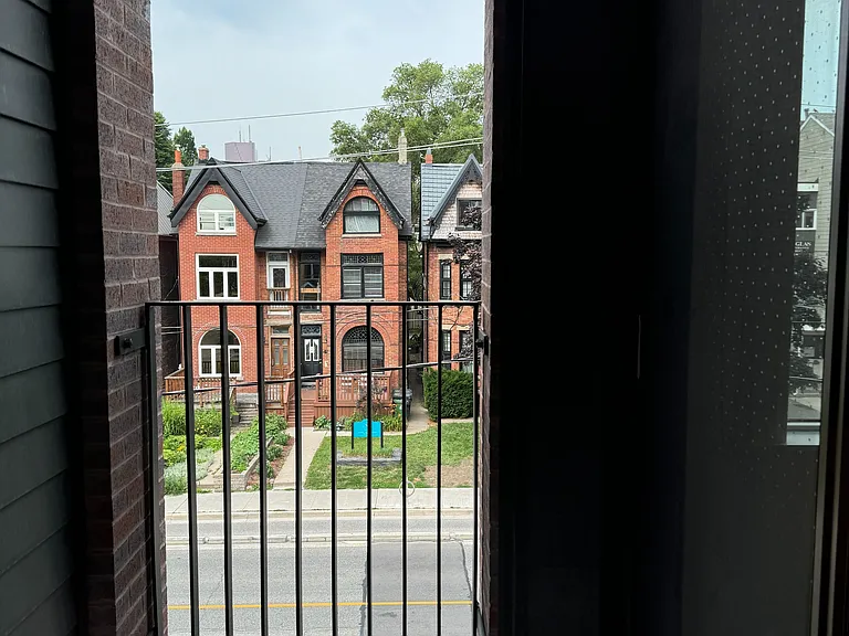 41 River St #25 — Photo 5