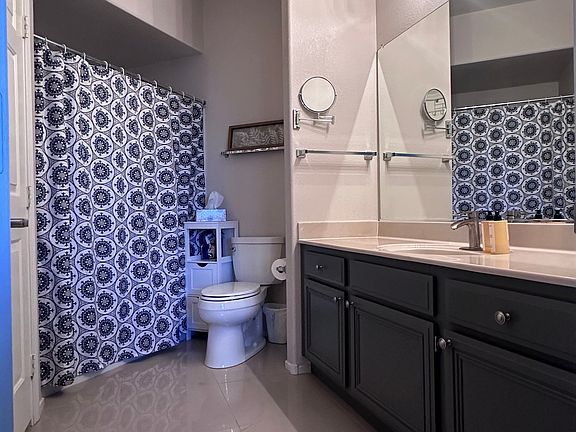 Master bath with spacious tub.