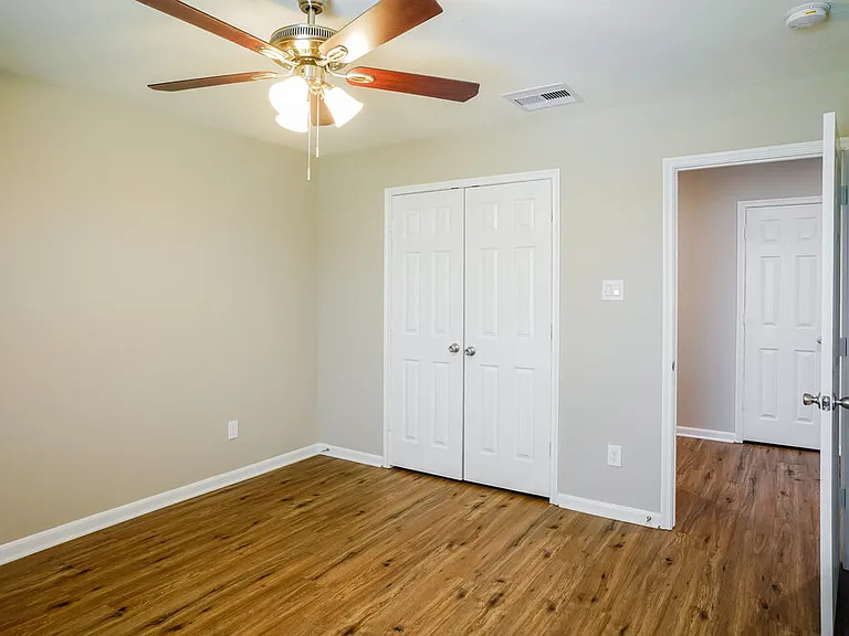 8011 Bunch Grass Ln — Photo 14
