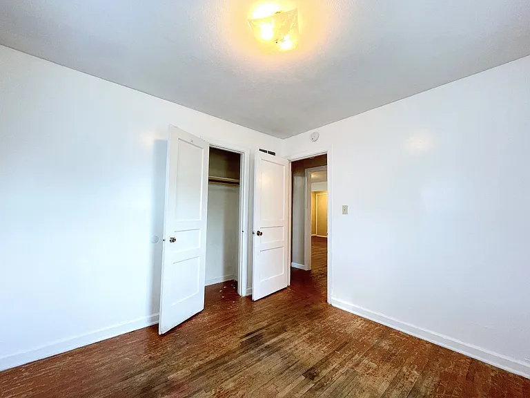 1434 N Belmont Ave — Photo 10