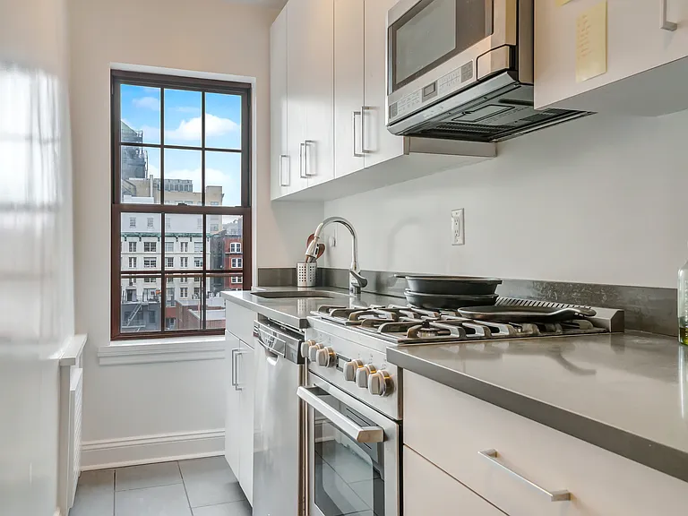80 Cranberry St #10B — Photo 5