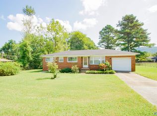 13001 Chaney Thompson Rd SE, Huntsville, AL 35803