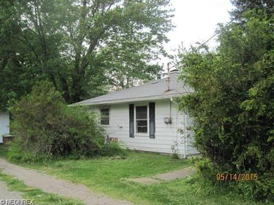 11733 Hilldale Dr, Mantua, OH, 44255