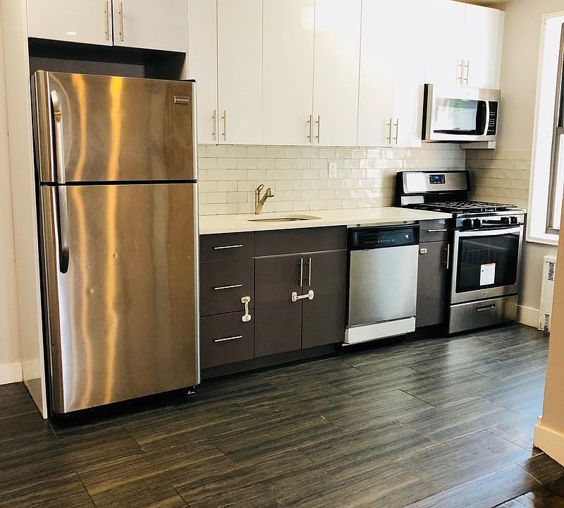 1st image of 3900 Kings Hwy APT 2D