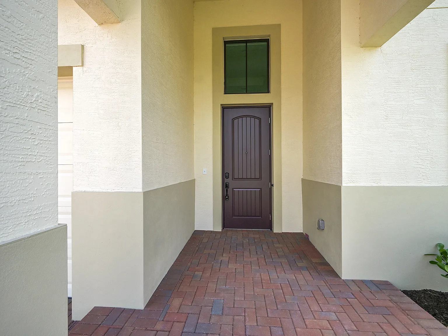 4 bed, 4.0 bath, 3000 sqft, $6,250 — Photo 4
