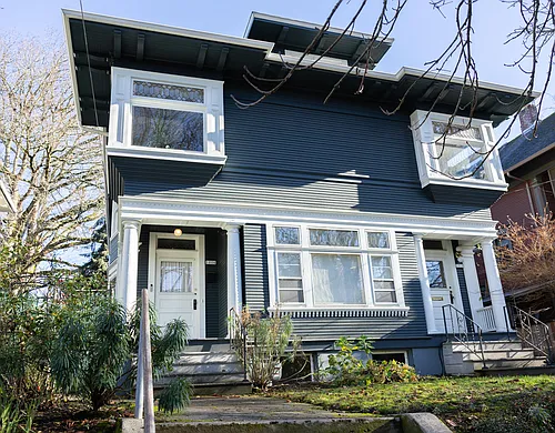 1010 SE 15th Ave #1010 Photo 1