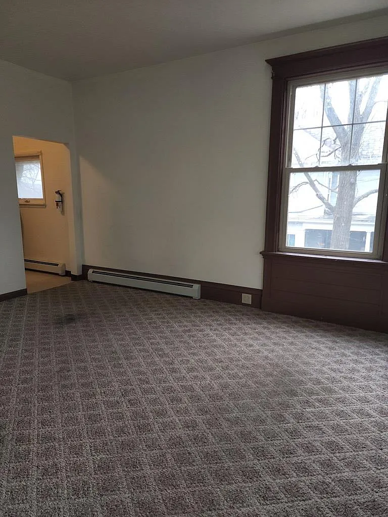 1 bed, 850 sqft, $800 — Photo 3